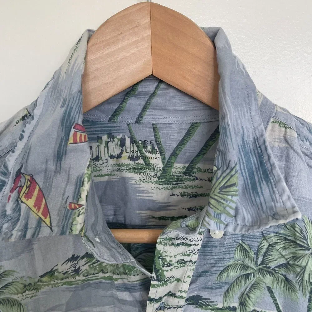 J.Crew Mens Lightweight Chambray Button Down Sz M Tropical Vacation Summer Camp